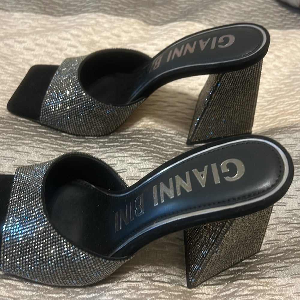 Gianni Bini Rhinestone Triangular Heels - Picture 4 of 6
